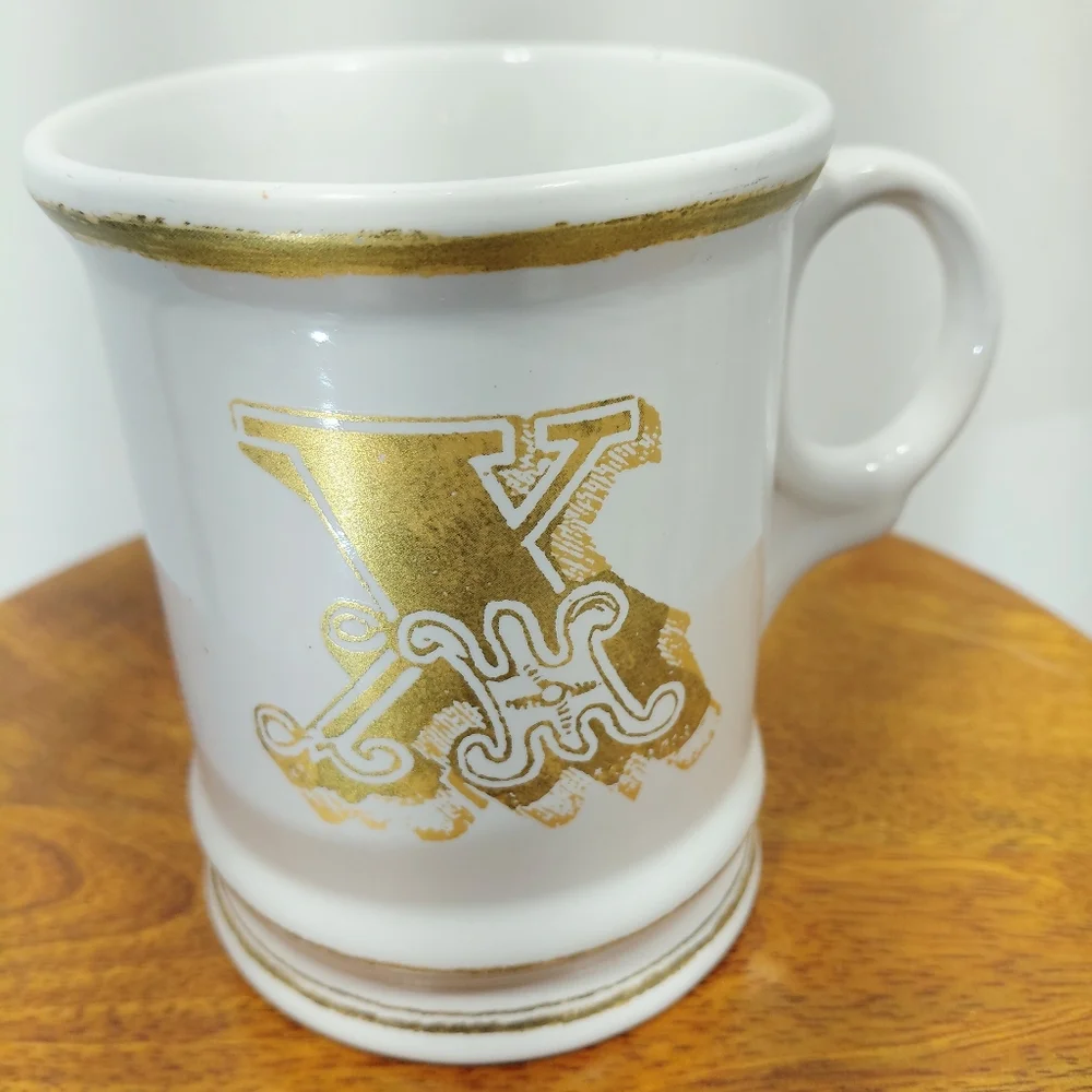 Williams Sonoma Gold Trim 16oz X Monogram Mug
